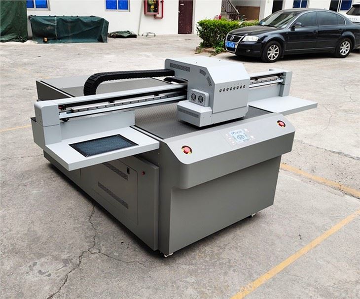 1.6m X 1m Uv Flatbed Printer